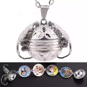Memory Locket Pendant Necklace Silvertone